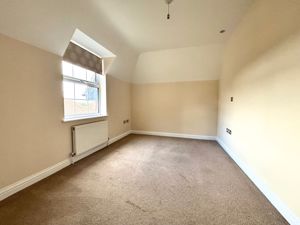 Photo 19- click for photo gallery